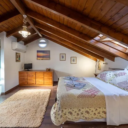 Apollo By Guestcorfu * Pyrgi (Corfu)