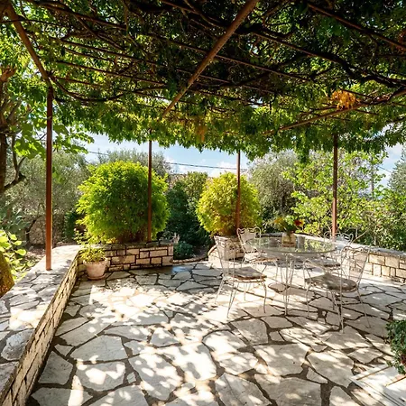 וילה Apollo In Barbati By Guestcorfu Pyrgi (Corfu)
